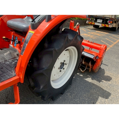 KUBOTA トラクター KT230