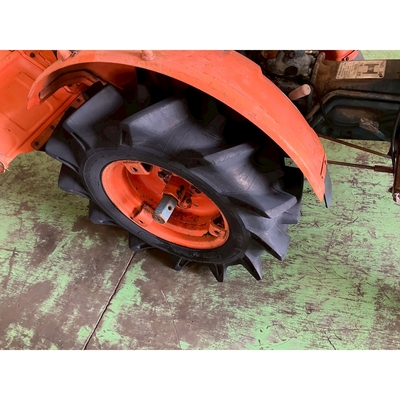 KUBOTA トラクター B5000D