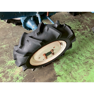 KUBOTA トラクター B7000D