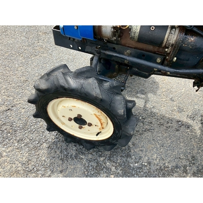 ISEKI トラクター TX1300