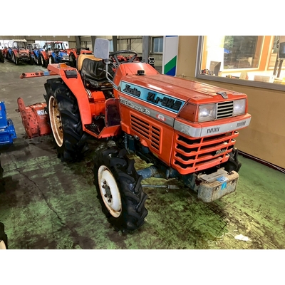 KUBOTA トラクター L1-245