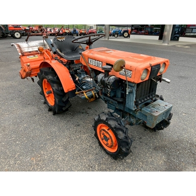 KUBOTA トラクター B5000