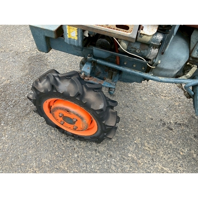 KUBOTA トラクター B5000