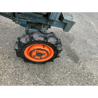 KUBOTA トラクター B5000