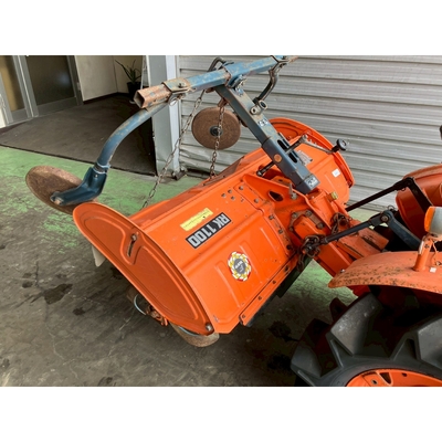 KUBOTA トラクター B7001D