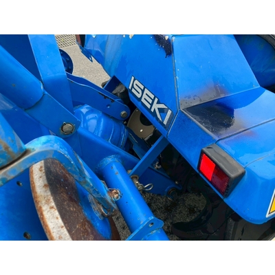 ISEKI トラクター TU137F