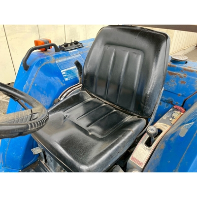 ISEKI トラクター TA270F