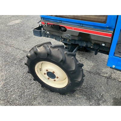 ISEKI トラクター TA230