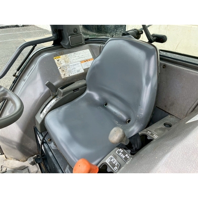 ISEKI トラクター TG33