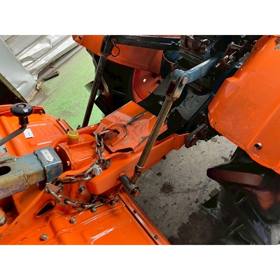 KUBOTA トラクター B7001