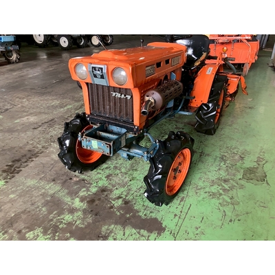 KUBOTA トラクター B6001D