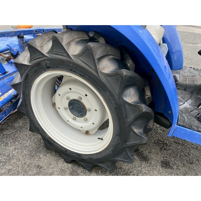 ISEKI トラクター AT30