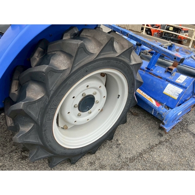 ISEKI トラクター AT30