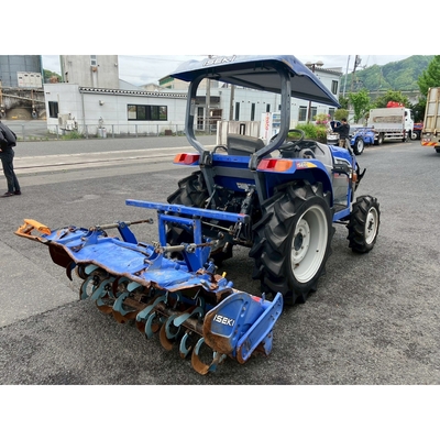 ISEKI トラクター AT30