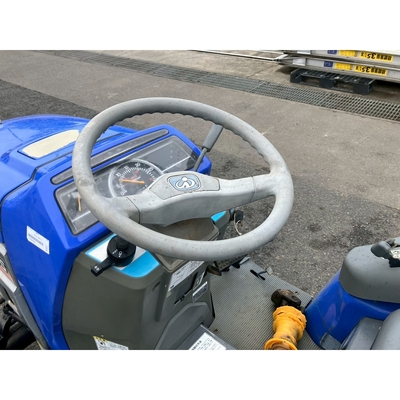 ISEKI トラクター THS18