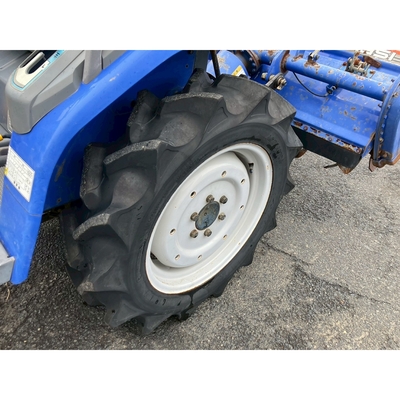 ISEKI トラクター THS18