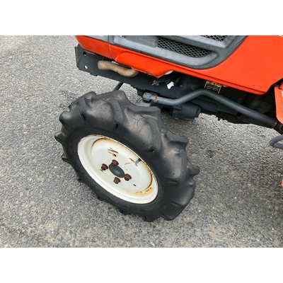 KUBOTA トラクター  B72
