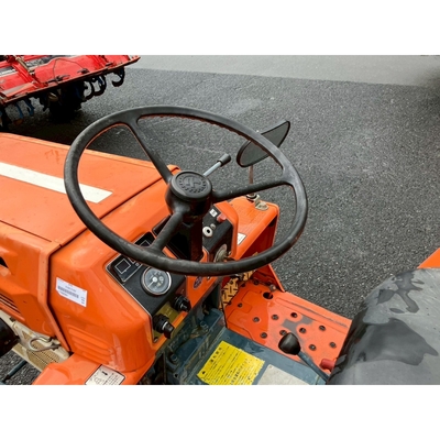 KUBOTA トラクター B1600