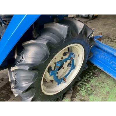 ISEKI トラクター TA255F