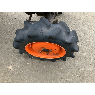 KUBOTA トラクター B6000
