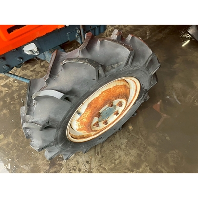 KUBOTA トラクター L1-245