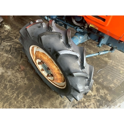KUBOTA トラクター L1-245