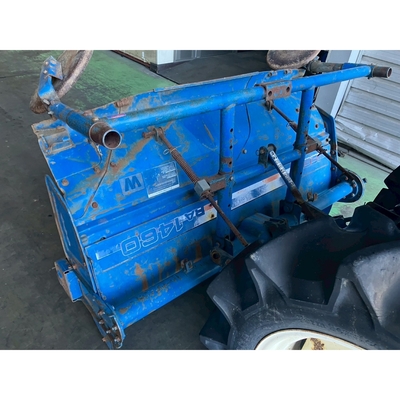 ISEKI トラクター TU220