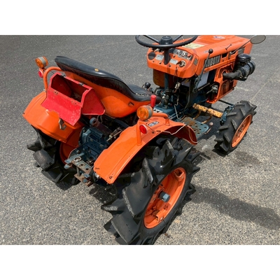 KUBOTA トラクター B6001D