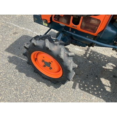 KUBOTA トラクター B6001D