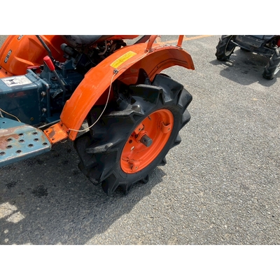 KUBOTA トラクター B6001D