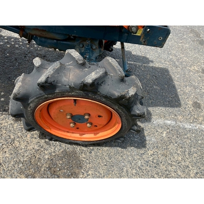 KUBOTA トラクター B6001D