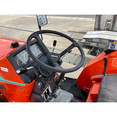 KUBOTA トラクター L1-245