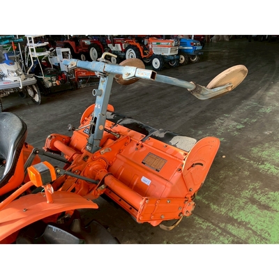 KUBOTA トラクター B7001D