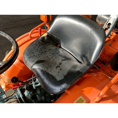 KUBOTA トラクター B7001D