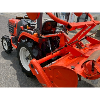 KUBOTA トラクター GB15