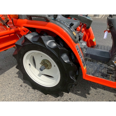 KUBOTA トラクター GB15