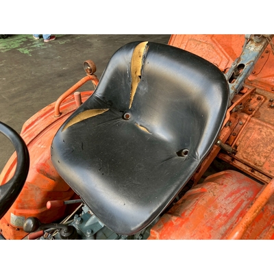 KUBOTA トラクター B7001