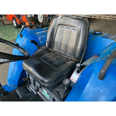 ISEKI トラクター TA230