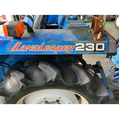 ISEKI トラクター TA230