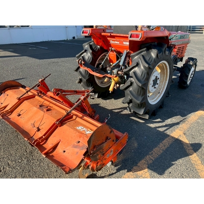 KUBOTA トラクター L1-265D