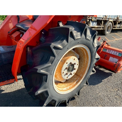 KUBOTA トラクター L1-265D