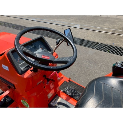 KUBOTA トラクター B40