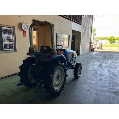 ISEKI トラクター TF223F