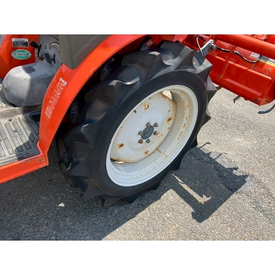 KUBOTA トラクター GB20