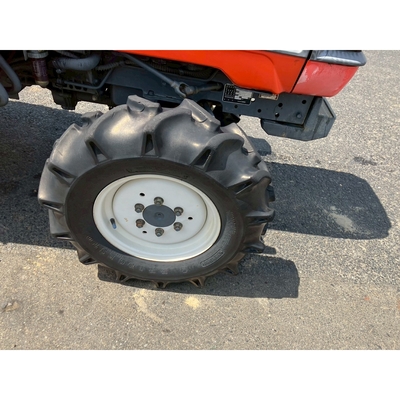KUBOTA トラクター GB20