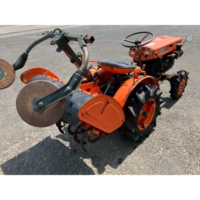 KUBOTA トラクター B5000