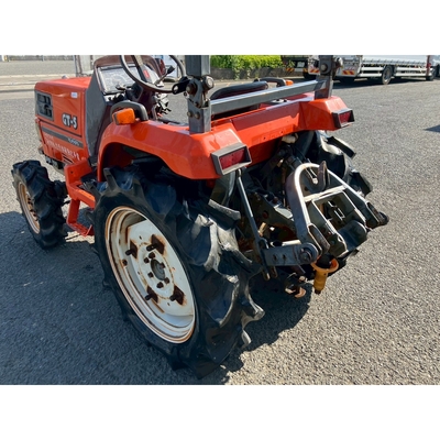 KUBOTA トラクター GT5