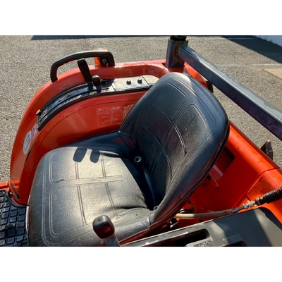 KUBOTA トラクター GT5