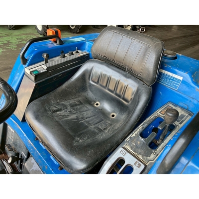 ISEKI トラクター TU217F