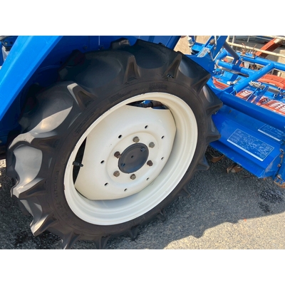ISEKI トラクター TA207F